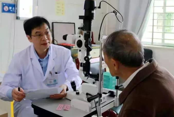老花眼鏡怎么配更好？